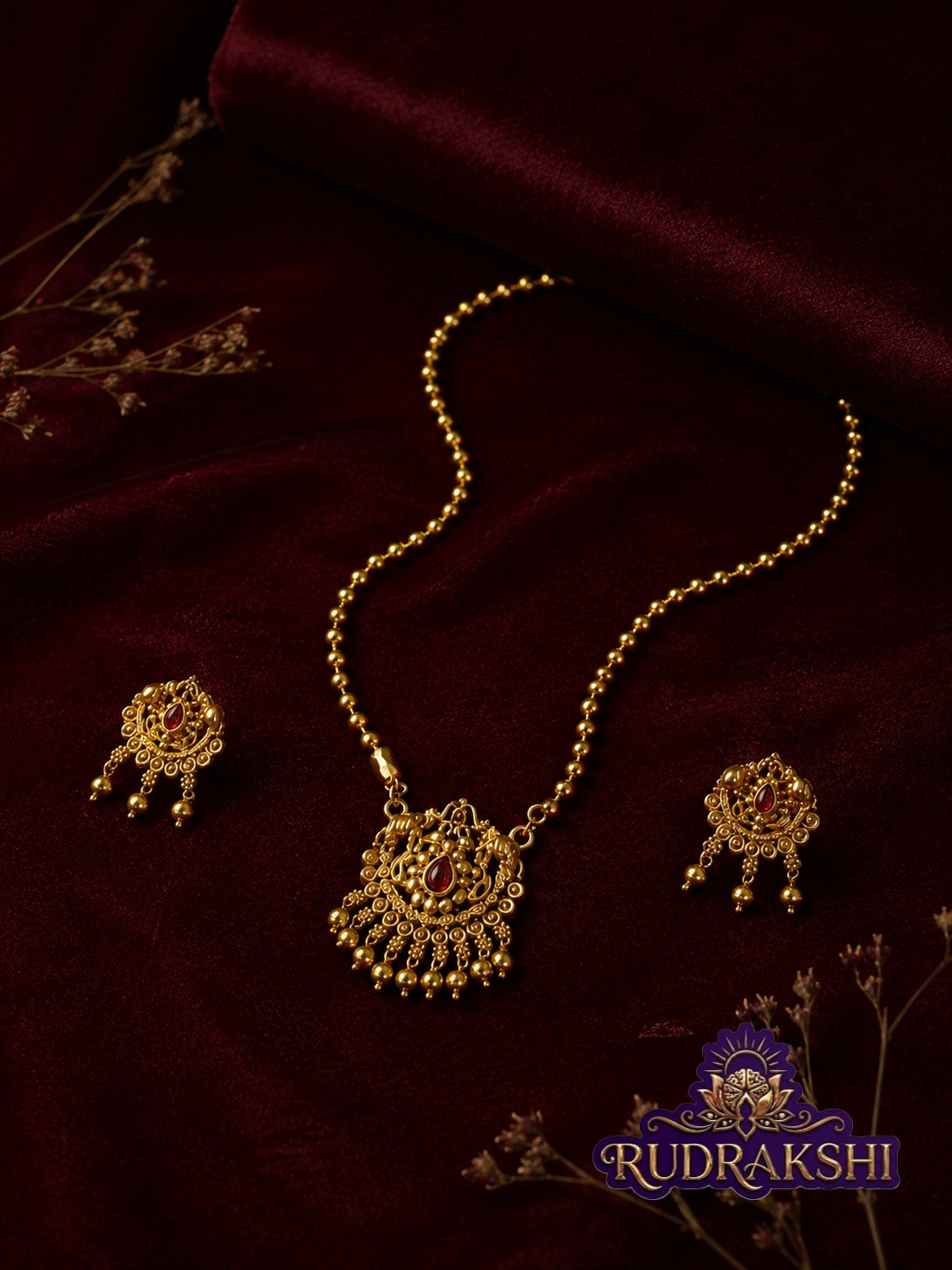 RUDRAKDSHI BORMAL WITH GOLDEN PENDANT
